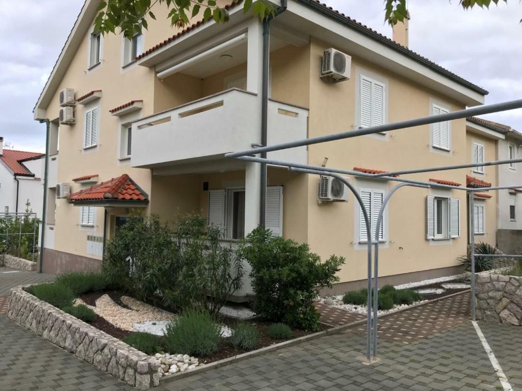 Apartment Dana Baska  Bagian luar foto